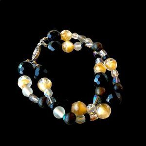 Vintage artisan made glass beaded bracelet black beige ab crystal silver clasp